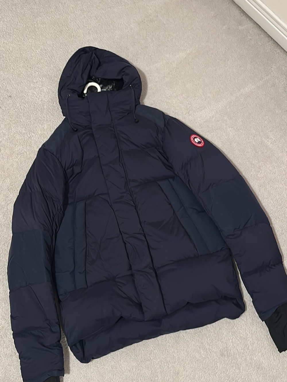 Canada Goose Men's Armstrong Hoody Dark Navy Hooded Down Puffer Jacket